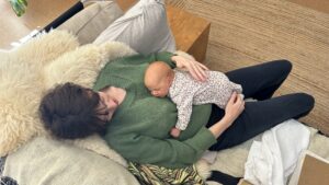 private postnatal care with independent midwife virginia